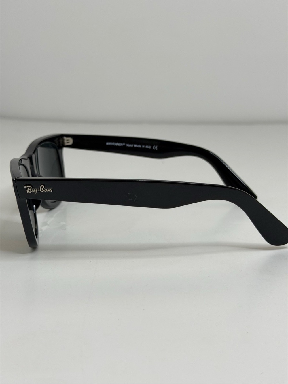 Ray-Ban Black Frame Dark Green Lens Wayfarer Sunglasses - Picture 4 of 6